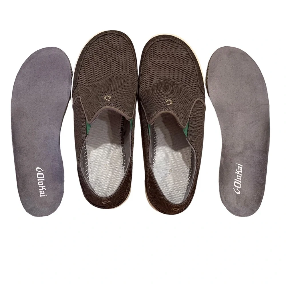 Olukai Nohea mesh shoes. size 9